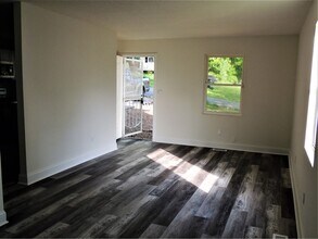 738 Sylvan in Chattanooga, TN - Building Photo - Building Photo