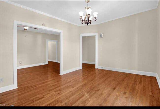 535 W 36th St in Norfolk, VA - Building Photo - Building Photo