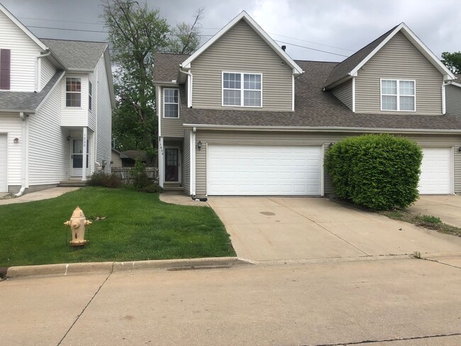 property at 1022 Doral Dr