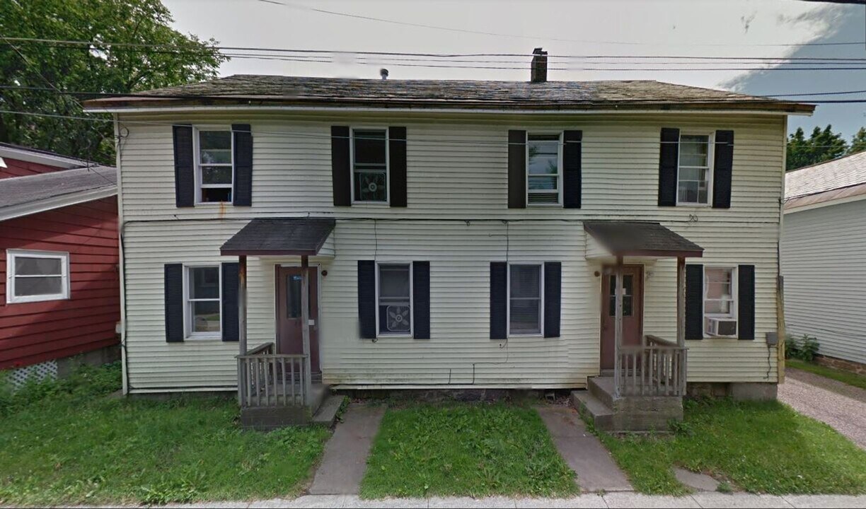 81-83-83 Sherman St in Burlington, VT - Building Photo