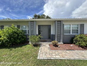 2135 Topaz Ct in Merritt Island, FL - Building Photo - Building Photo