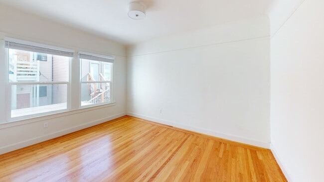 145 Bernard St in San Francisco, CA - Building Photo - Building Photo
