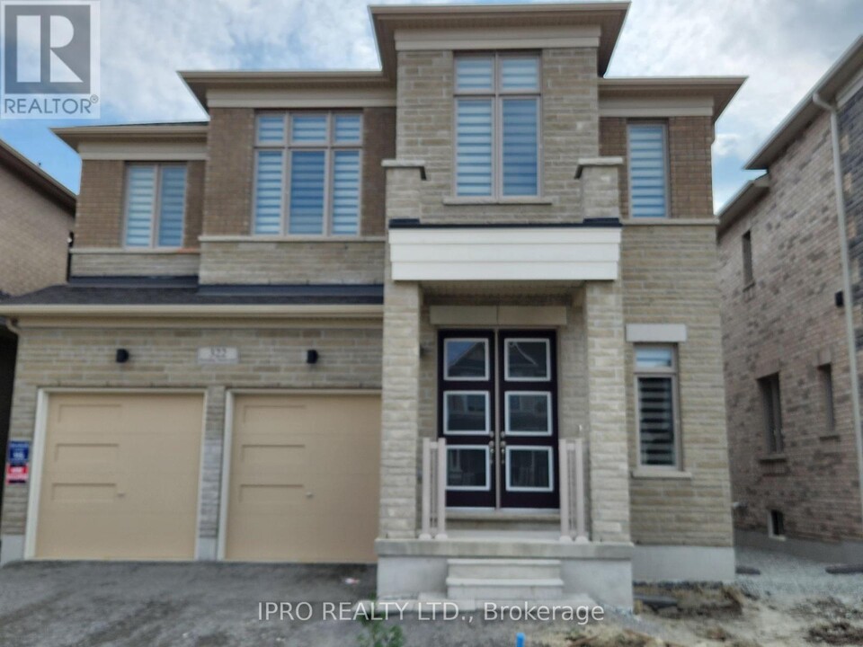 322 Boundary Blvd in Whitchurch-Stouffville, ON - Building Photo