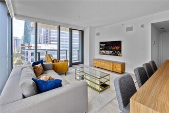 Echo Brickell 1451 Brickell Ave, Unit A1906 in Miami, FL - Building Photo - Building Photo