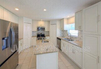 5430 Shady Pine St S in Jacksonville, FL - Building Photo - Building Photo