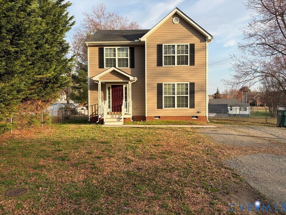 1310 Rhode Island Ave in Glen Allen, VA - Building Photo