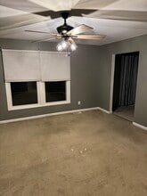 15 S Yorktown Rd in Macomb, IL - Building Photo - Building Photo