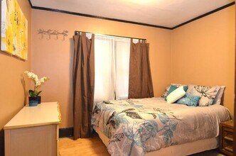 4322 Bloomington Ave in Minneapolis, MN - Building Photo - Building Photo