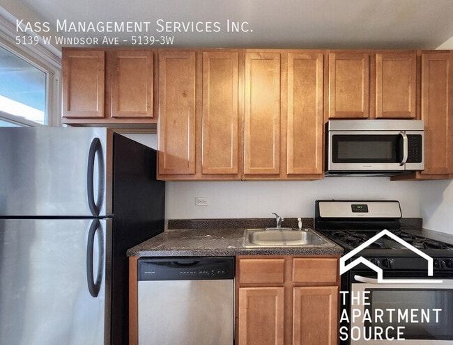 5139 W Windsor Ave, Unit 2W in Chicago, IL - Building Photo - Building Photo