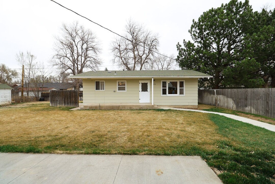 315 10th St in Windsor, CO - Foto de edificio