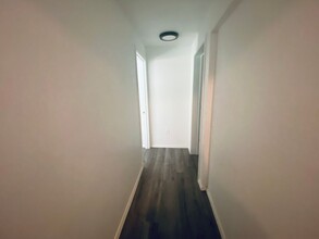 21321 Marine Dr in Stanwood, WA - Building Photo - Building Photo