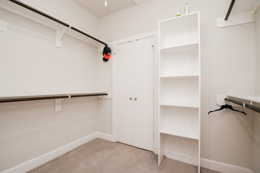 508 W Donovan St in Houston, TX - Building Photo
