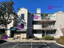 1410 Bel Air Dr in Concord, CA - Building Photo