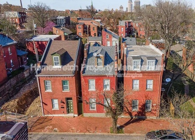 property at 1005 Allen Ave
