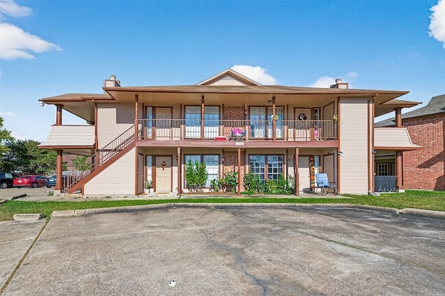 11503 Nobility Dr, Unit 4 in Stafford, TX - Building Photo - Building Photo