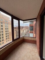 2400 Clarendon Blvd, Unit 706 in Arlington, VA - Building Photo