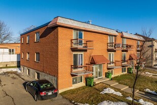 11625 Alfred-Laurence Av in Montréal, QC - Building Photo