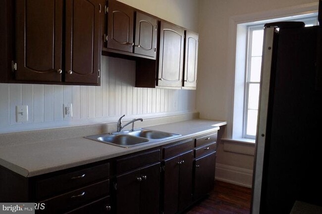 113 E Main St in Berryville, VA - Building Photo - Building Photo