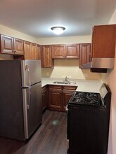 1500 Light Road in Oswego, IL - Foto de edificio - Building Photo