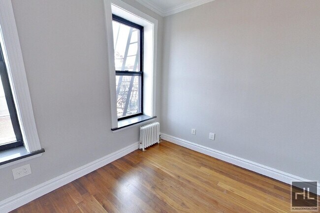 AVE. B in New York, NY - Building Photo - Building Photo