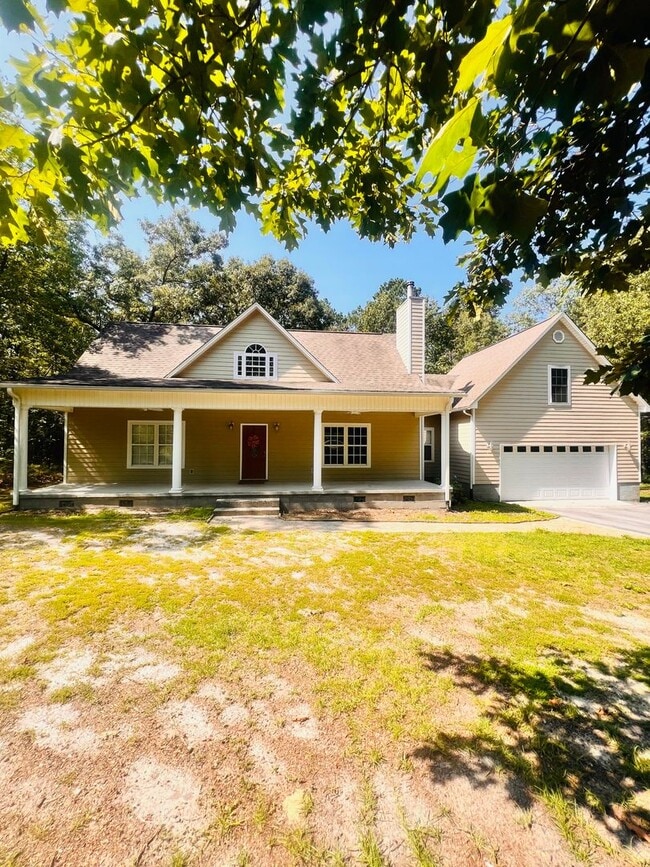 property at 5 Circle Dr