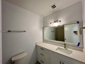 451 Springdale Cir in Palm Springs, FL - Building Photo - Building Photo