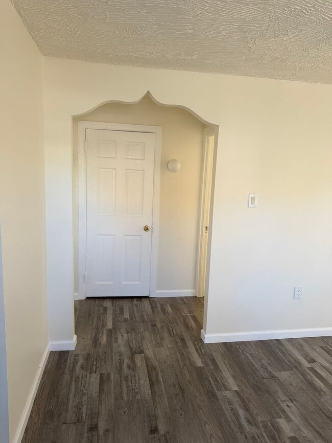 4 S 4th St in Pleasantville, NJ - Building Photo - Building Photo