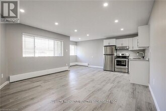 1176 Hamilton Rd in London, ON - Building Photo - Building Photo