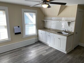 108 Washington St in Wallingford, CT - Building Photo - Building Photo