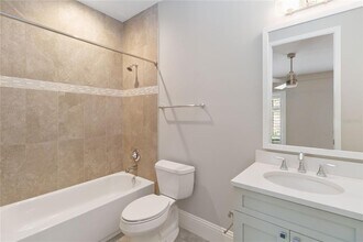 653 E Jackson St in Orlando, FL - Building Photo - Building Photo