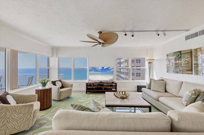 property at 601 Longboat Club Rd