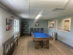 4072 70th Ct N in Riviera Beach, FL - Building Photo - Building Photo