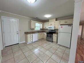 6873 Old Railroad Bed Rd in Toney, AL - Building Photo - Building Photo