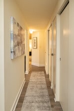 Hyde Park Apartments in Essex, MD - Building Photo - Building Photo
