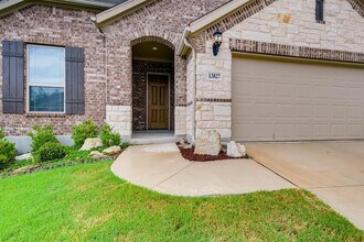 13827 Quiet Fox Ln in San Antonio, TX - Building Photo - Building Photo