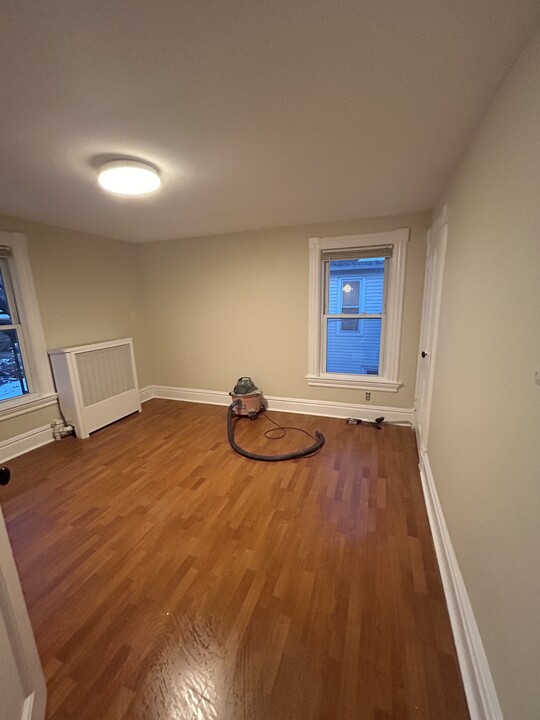 65 Early St in Morristown, NJ - Building Photo