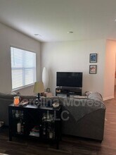 405 Sea Grit Ct in Greer, SC - Building Photo - Building Photo