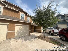 6002 Jax Wy in San Antonio, TX - Building Photo