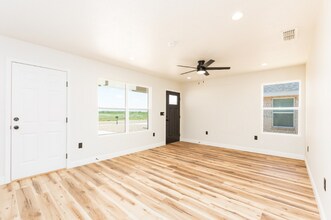 116 Chisum in Clovis, NM - Building Photo - Building Photo