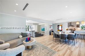 1260 NE 99th St in Miami, FL - Building Photo