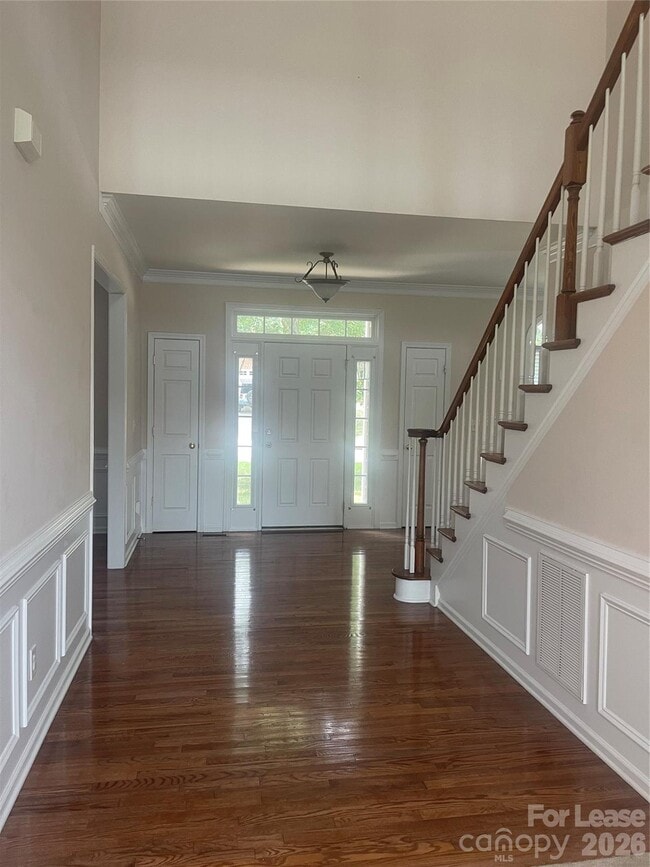 12020 Farnborough Rd in Huntersville, NC - Building Photo - Building Photo