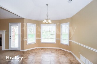 9330 Sarsen Dr in Cordova, TN - Building Photo - Building Photo