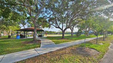 1457 NE 53rd St in Fort Lauderdale, FL - Building Photo - Building Photo