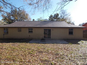 2436 Olson Ln in Jacksonville, FL - Building Photo - Building Photo