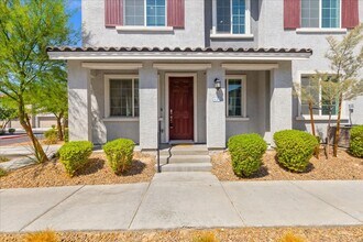7340 N Decatur Blvd in Las Vegas, NV - Building Photo - Building Photo