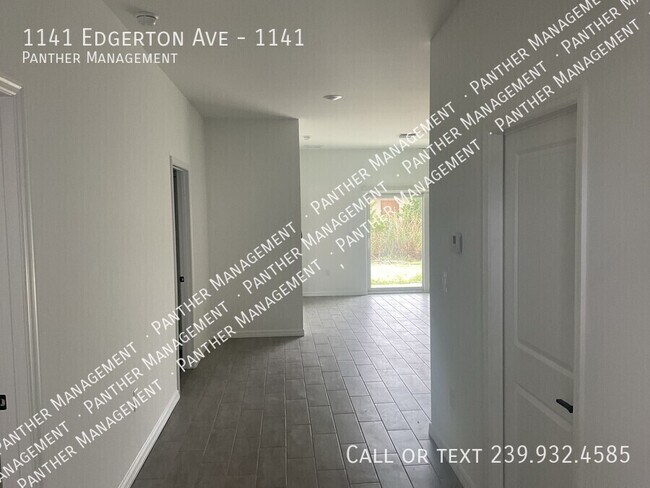 1141 Edgerton Ave-Unit -1141 in Lehigh Acres, FL - Building Photo - Building Photo