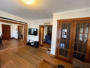 1709 Laramie St-Unit -#1A & #1B in Manhattan, KS - Building Photo - Building Photo