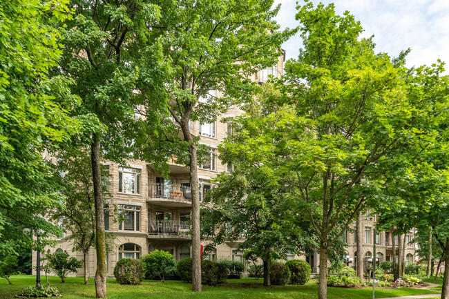 3791 Gabrielle-Vallée Rue in Québec, QC - Building Photo - Building Photo