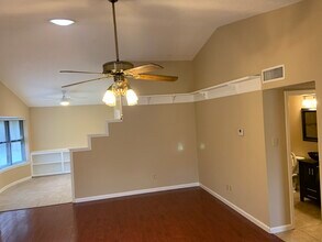 2501 Majestic Dr in Plano, TX - Foto de edificio - Building Photo