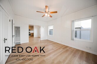 211 S El Molino Ave, Unit 7 in Pasadena, CA - Building Photo - Building Photo